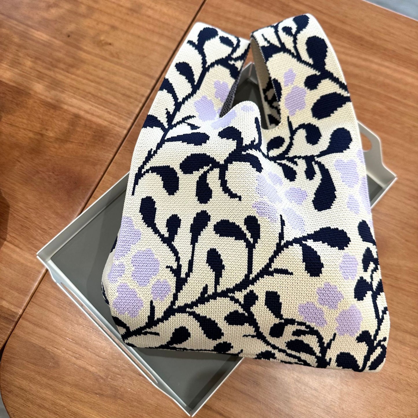 Women's Knitted Simple Branch Printed Handbag