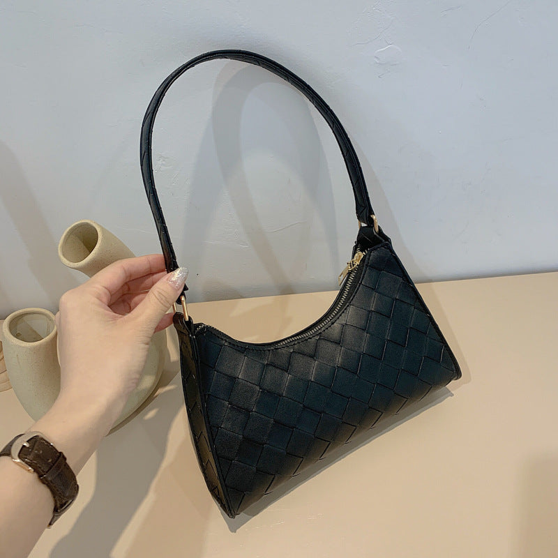 Net Red One Shoulder Portable Retro Small Bag