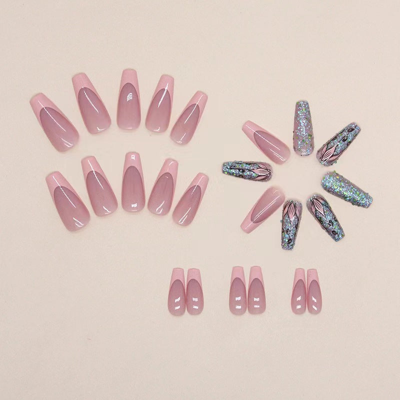 Mellemlang europæisk og amerikansk pop fransk manicure
