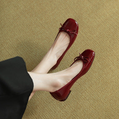 French Style Vintage Bow Patent Leather Flat Shoes