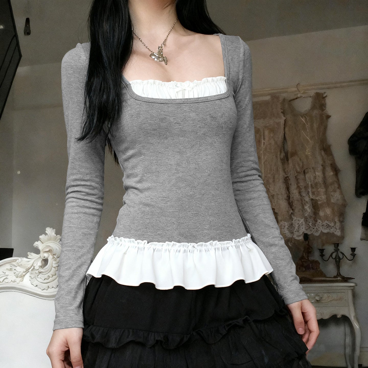 Women's Casual Fake Two-Piece Lace Long Sleeve T-Shirt