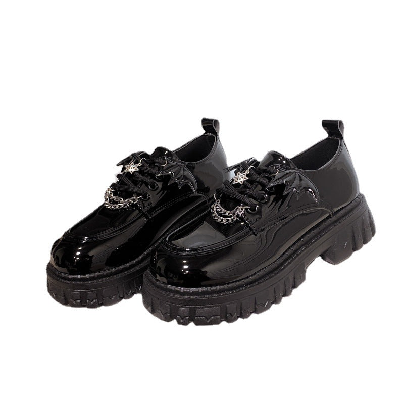 Fashion Chain Small Leather Shoes With Wings