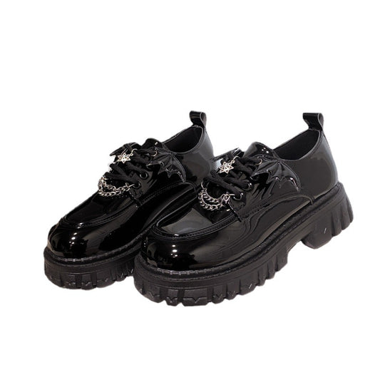 Fashion Chain Small Leather Shoes With Wings