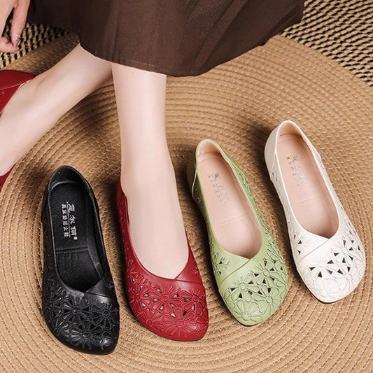 Mom Middle-aged And Elderly Comfortable Embroidered Hollow Flat Women's Casual Shoes