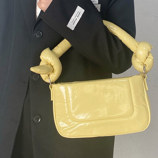 Koreansk version af den trendy retro firkantede bløde niche-design