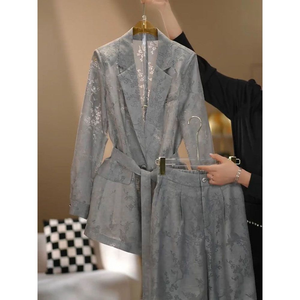 Womens Stylish Two-piece Set Featuring A Top And Wide-leg Pants