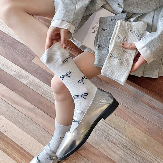 Women's Bowknot Mid-calf Length Loose Socks