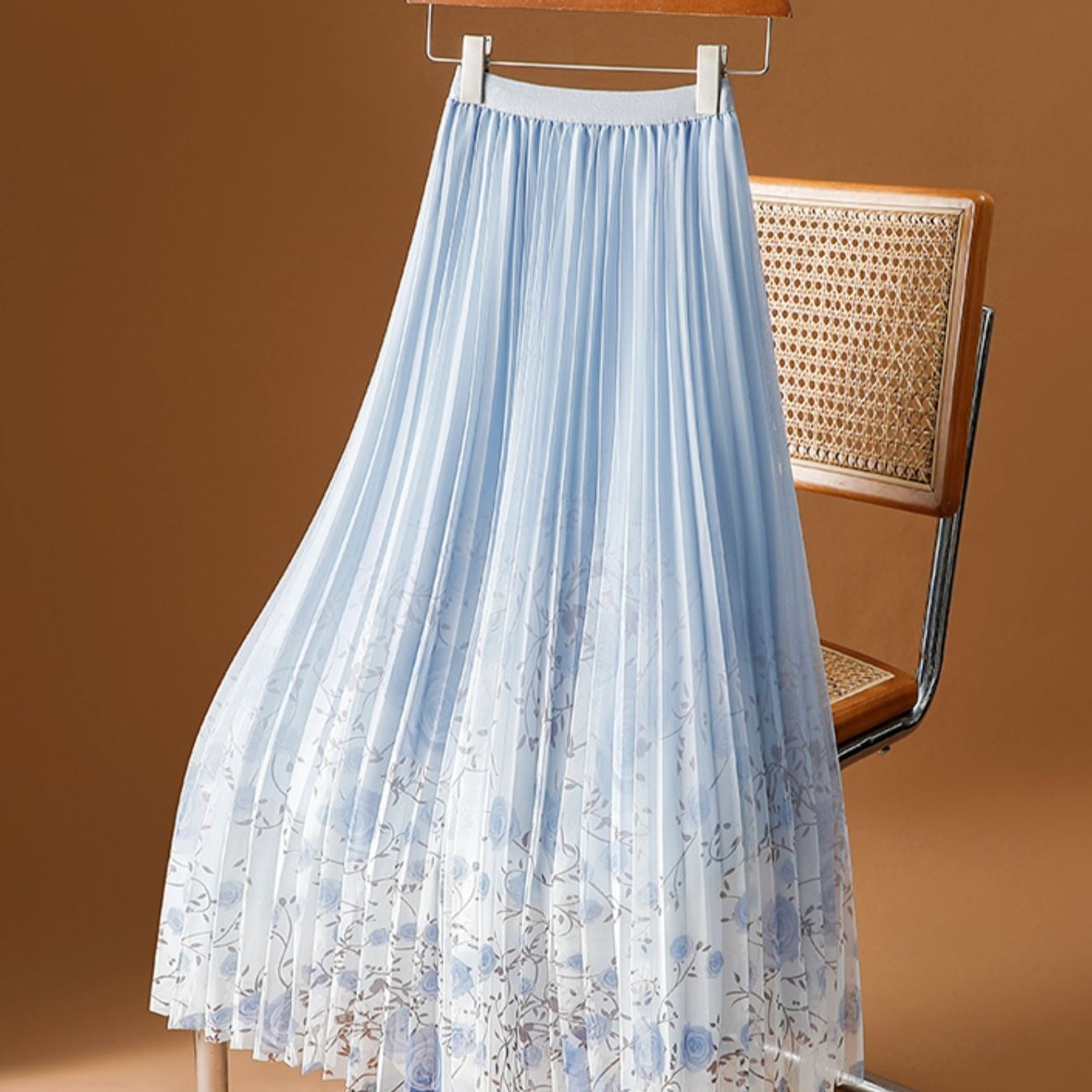 New Floral Chiffon Skirt Mid-length Flowing And Pleated