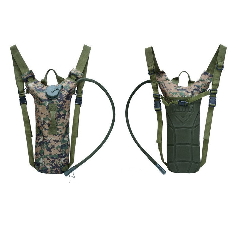 Camouflage shoulder bag