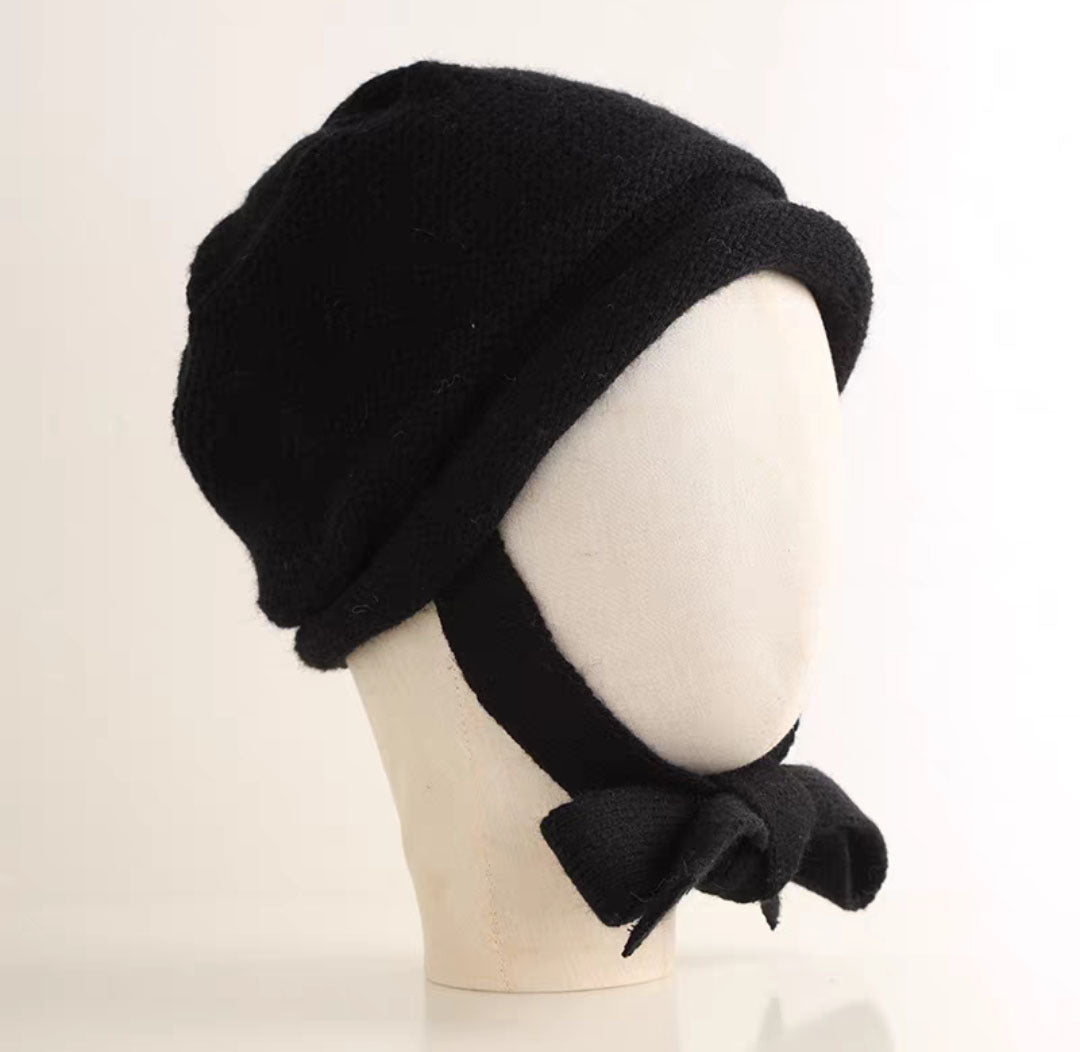 Women's Lace-up Wool Knitted Leifeng Hat