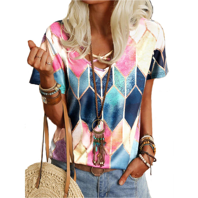 Dame T-shirt med rund hals, diamantmønster og retroprint, afslappet model