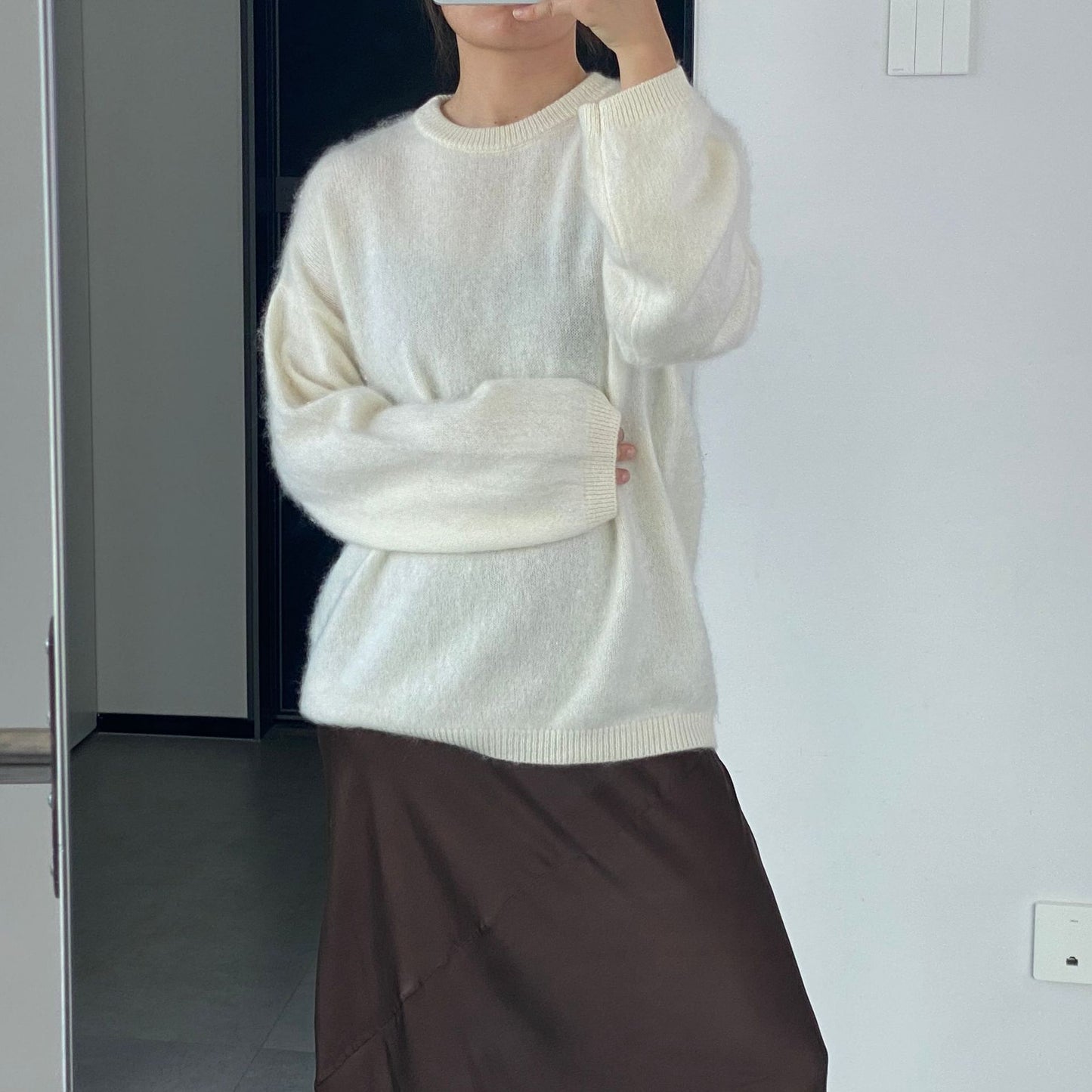 Women's Round Neck Wool Brushed Sweater