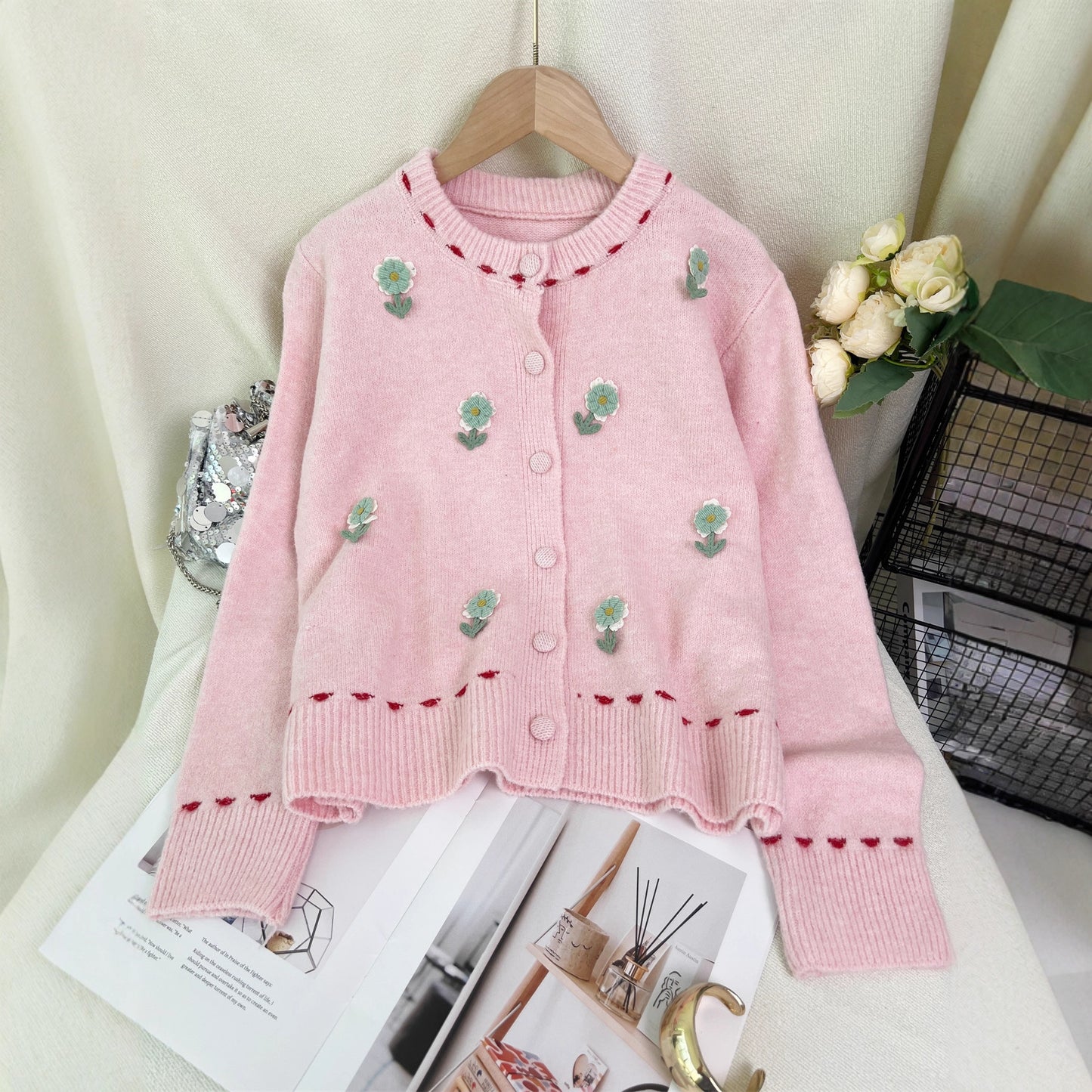 Women's Patchwork Flower Knitted Cardigan Round Neck Casual Sweater