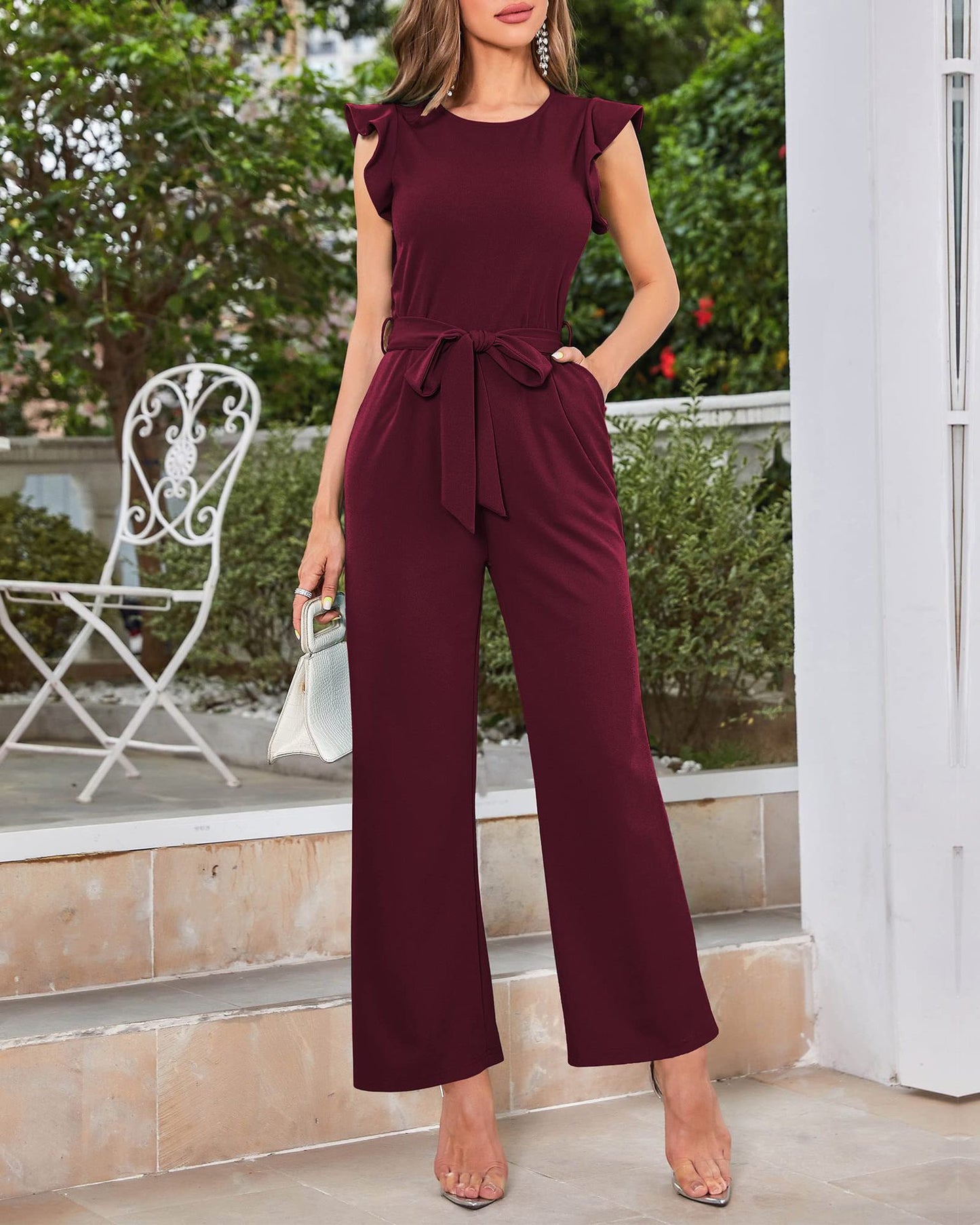 Jumpsuit til kvinder med flæser og brede benstropper