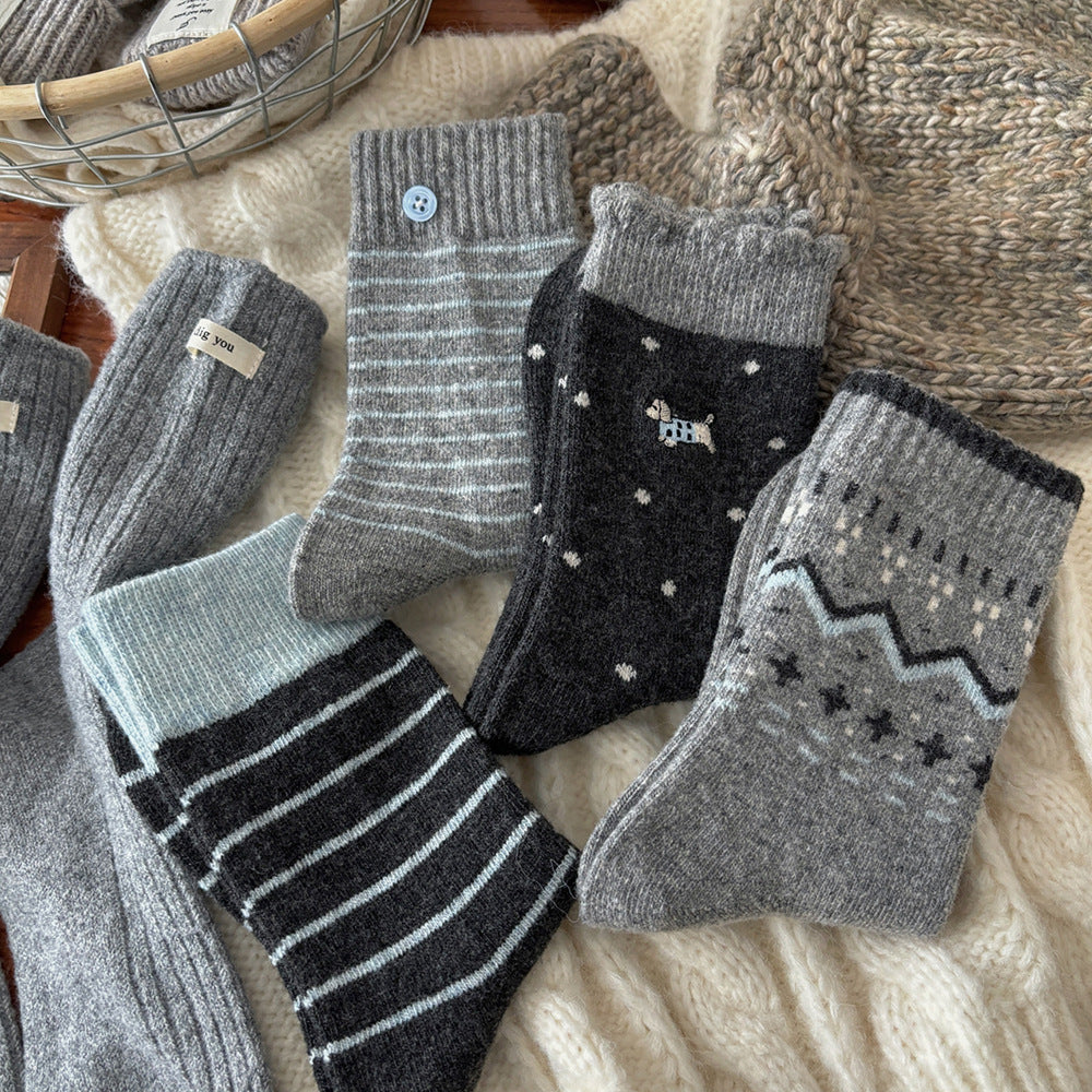 Ins-style Trendy Striped Cable-knit Mid-calf Socks