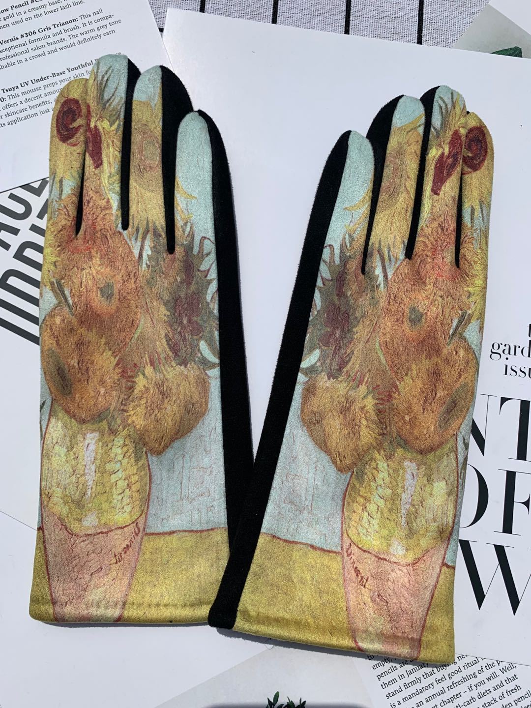 Autumn And Winter Fashion Trends Oil Painting Gloves AB Suede