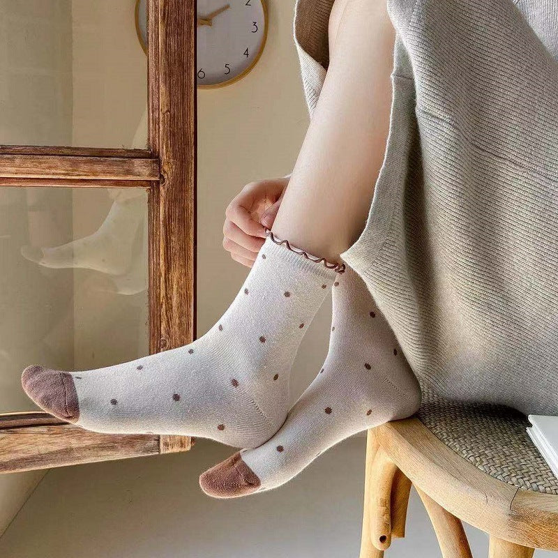 Retro Japanese Cute Polka Dot Thickened Cotton Socks