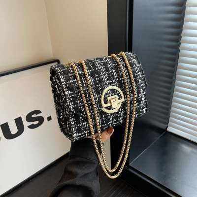 Winter New Fashion Chain Women's Shoulder Messenger Bag
