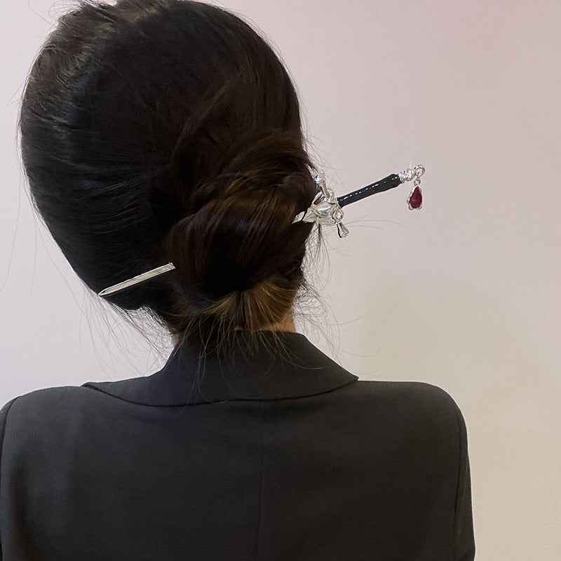 Chinese Punk Ruby Pendant Sword Hairpin Simple Modern Headdress Internet Celebrity High-end Back Head Updo Hair Accessories