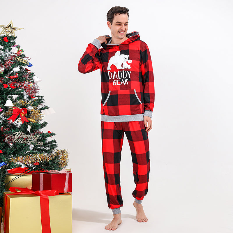Julepyjamas sæt med imiteret pels og print til hele familien
