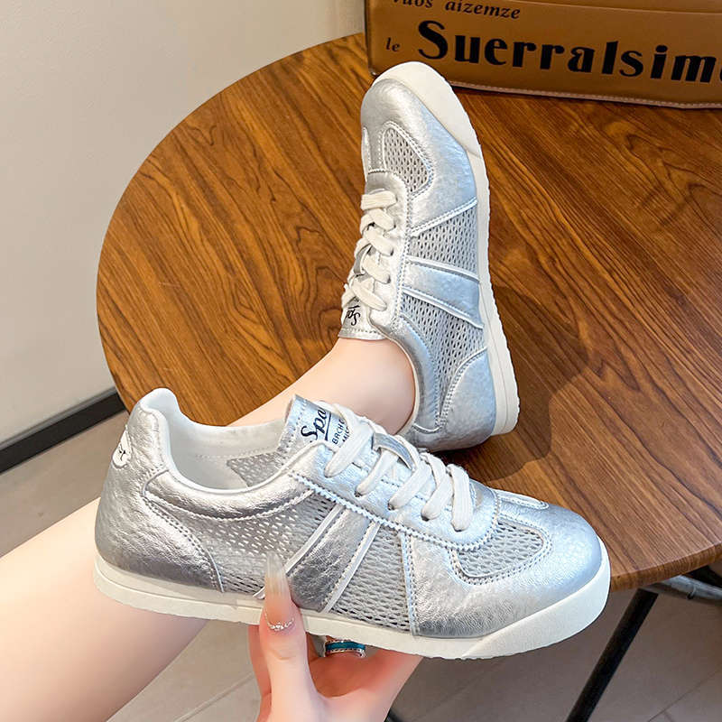 Retro Flat Desert Boots Versatile Casual White Sneakers