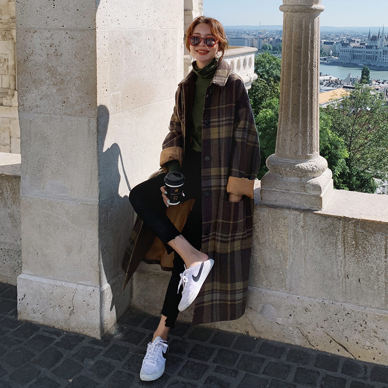 Women's Autumn And Winter Loose Thick Plaid Woolen Coat