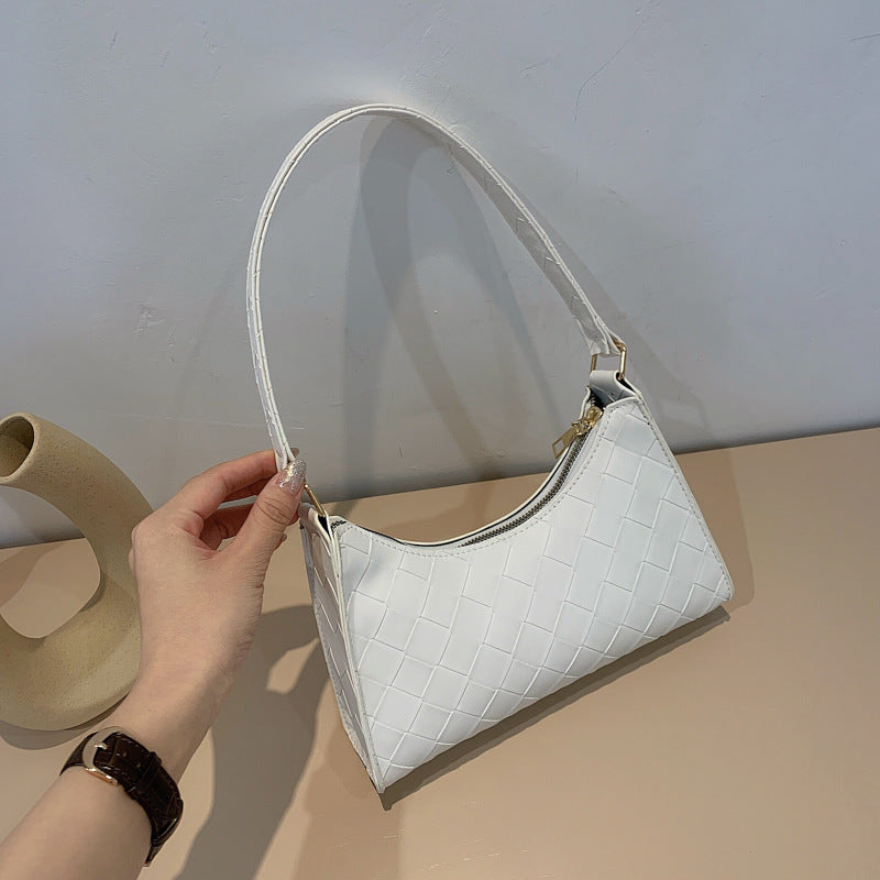 Net Red One Shoulder Portable Retro Small Bag