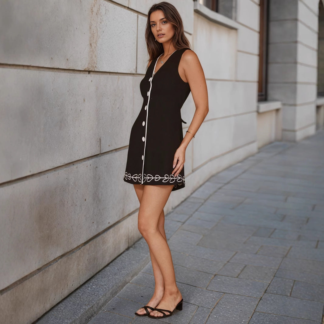 Fashionable Minimalist And Slim Fit Womens Dress
