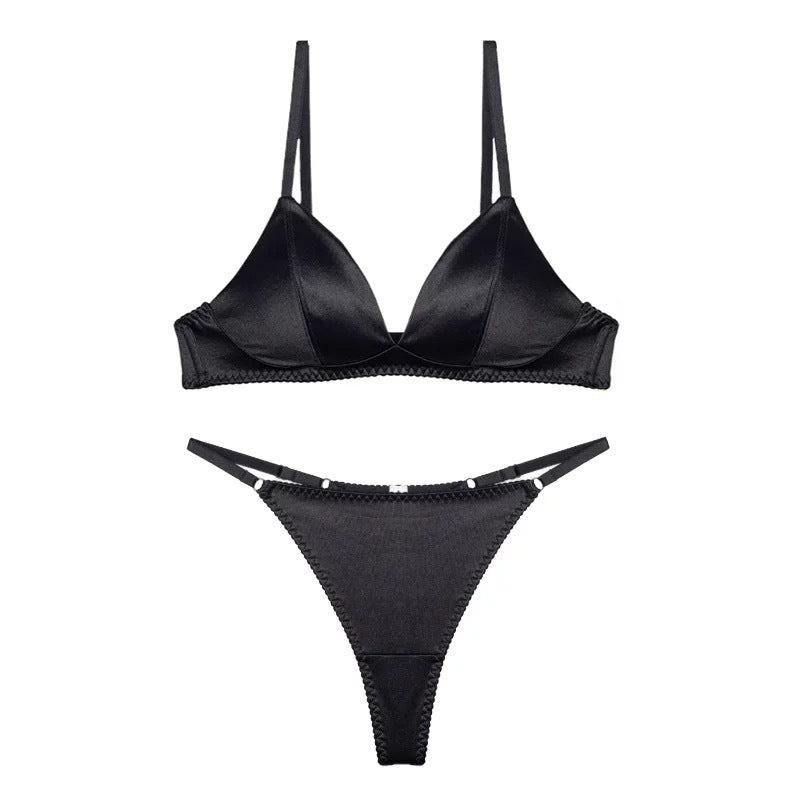 Seamless Satin French-style Lingerie A Plus-size Bra That Makes Larger Busts Look Smaller