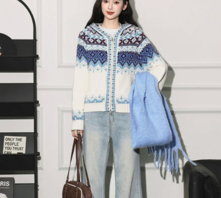 Christmas-themed Fair Isle Jacquard Hooded Sweater Coat