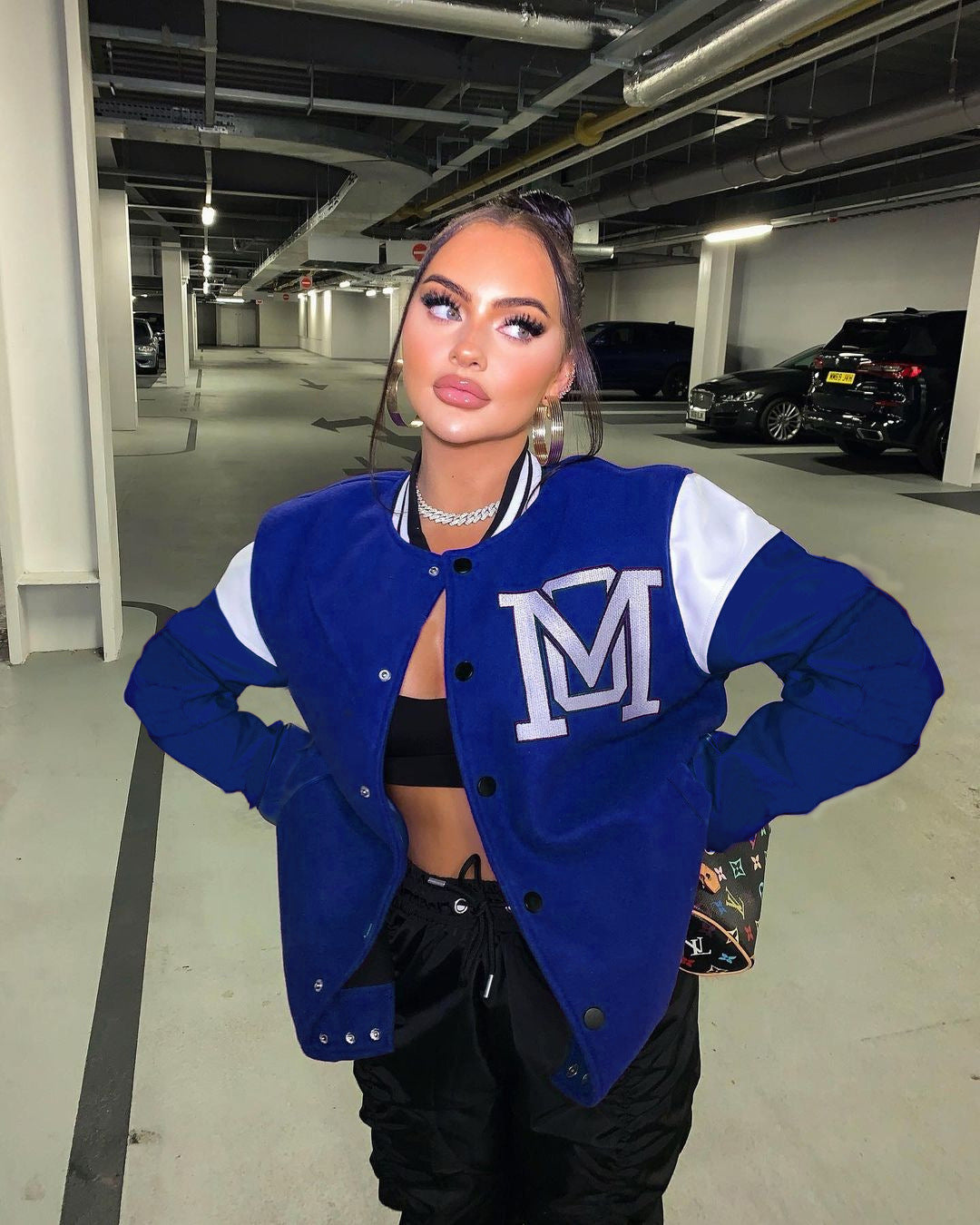 Veste de baseball unie avec patchwork et lettres décalées