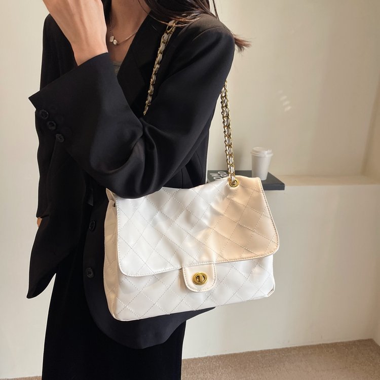 Retro Enkel Taske med Stor Kapacitet, Diamantmønstret Kædetaske, Skuldertaske/Crossbody