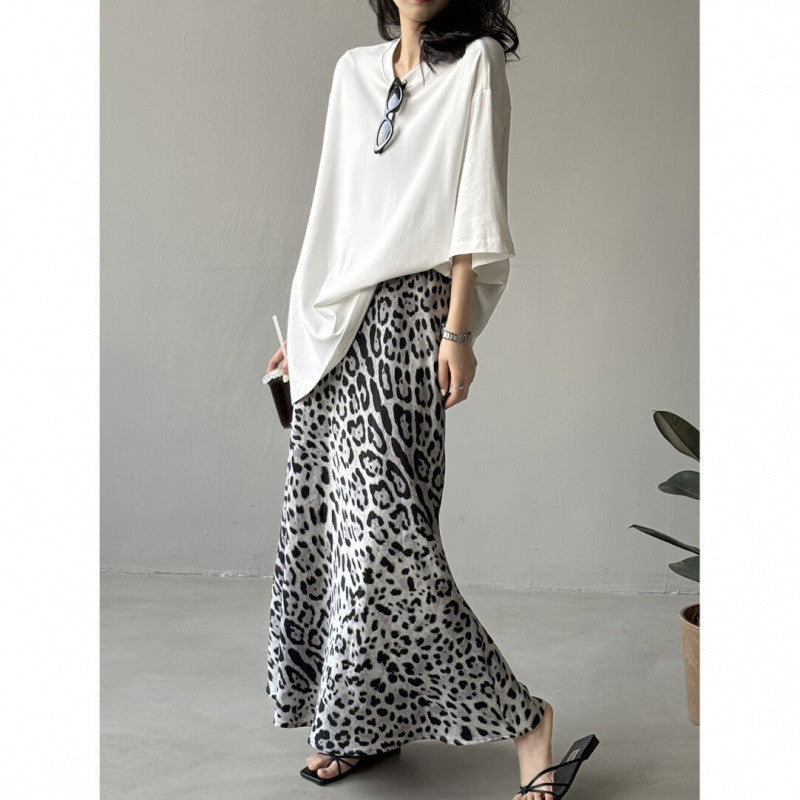 Womens Relaxed American-style Crew-neck Short-sleeve T-shirt