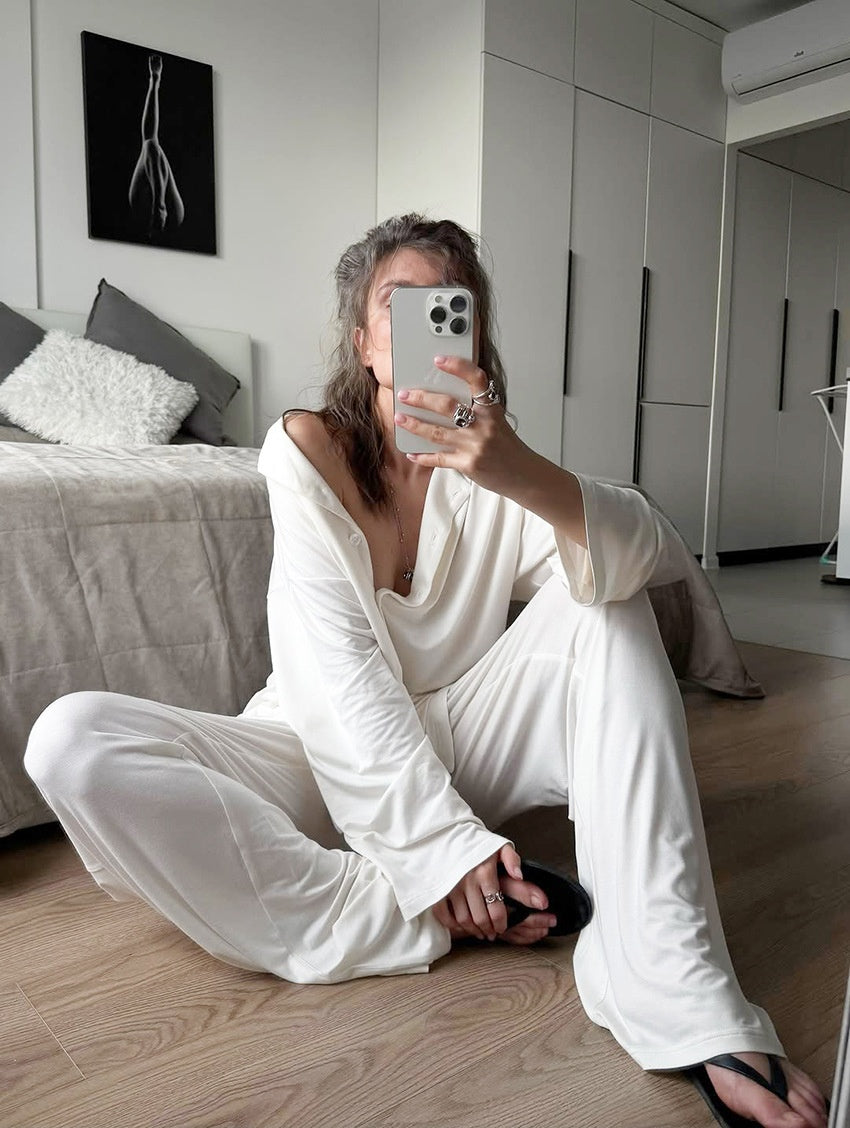 Stylish And Minimalist Womens Loungewear Set
