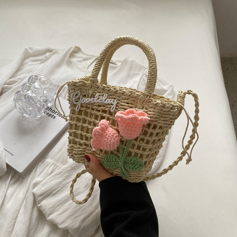 Handwoven New Hollow Grass Woven Handbag