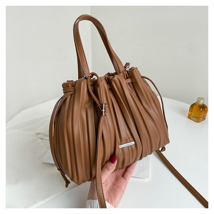 Simple Casual Korean Retro Pleated Wrinkled Cloud Handbag