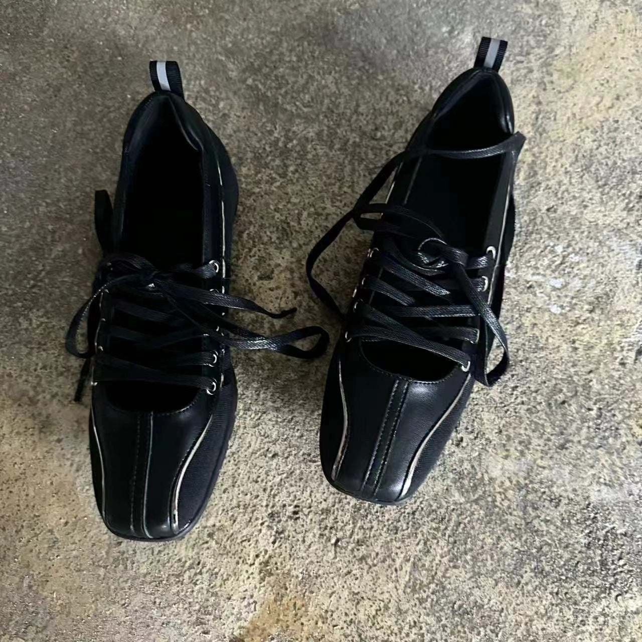 Rare, Casual Mary Jane Ballet Flats For Women With A Flat Sole