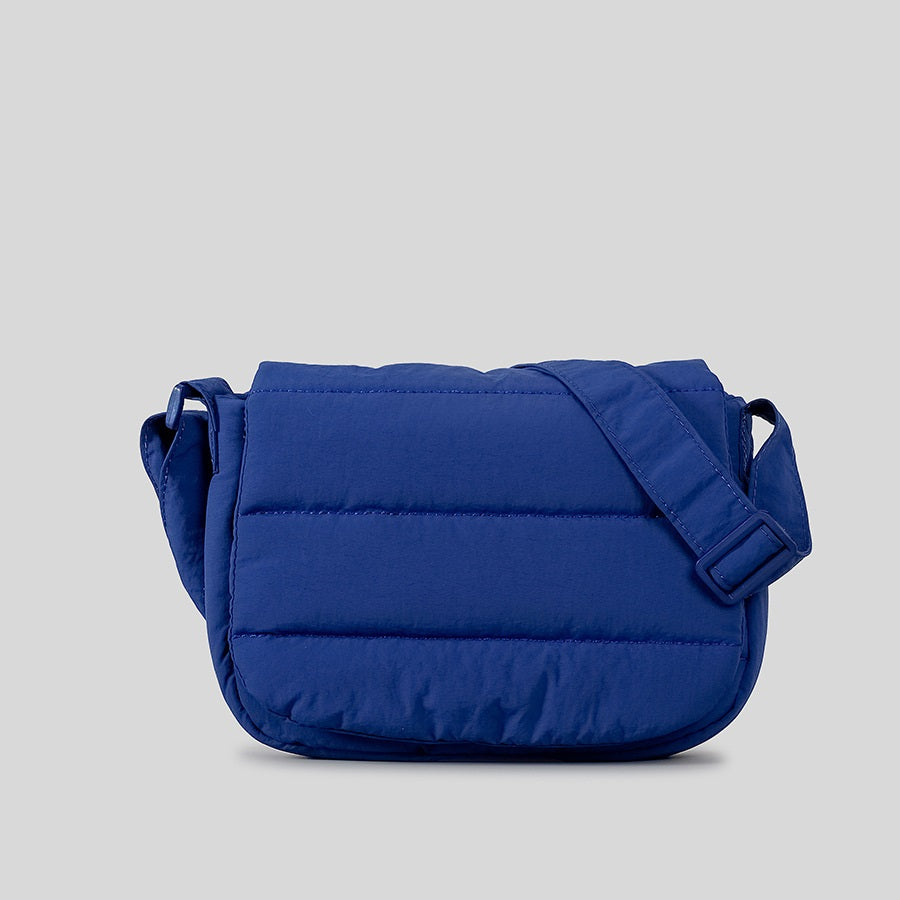 Simple And Lightweight Flap Special-interest Design Quilted Wide Shoulder Strap Crossbody Bag