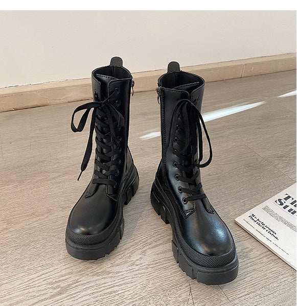 The Wind Is Blowing Up The Street Handsome Locomotive Short Boots