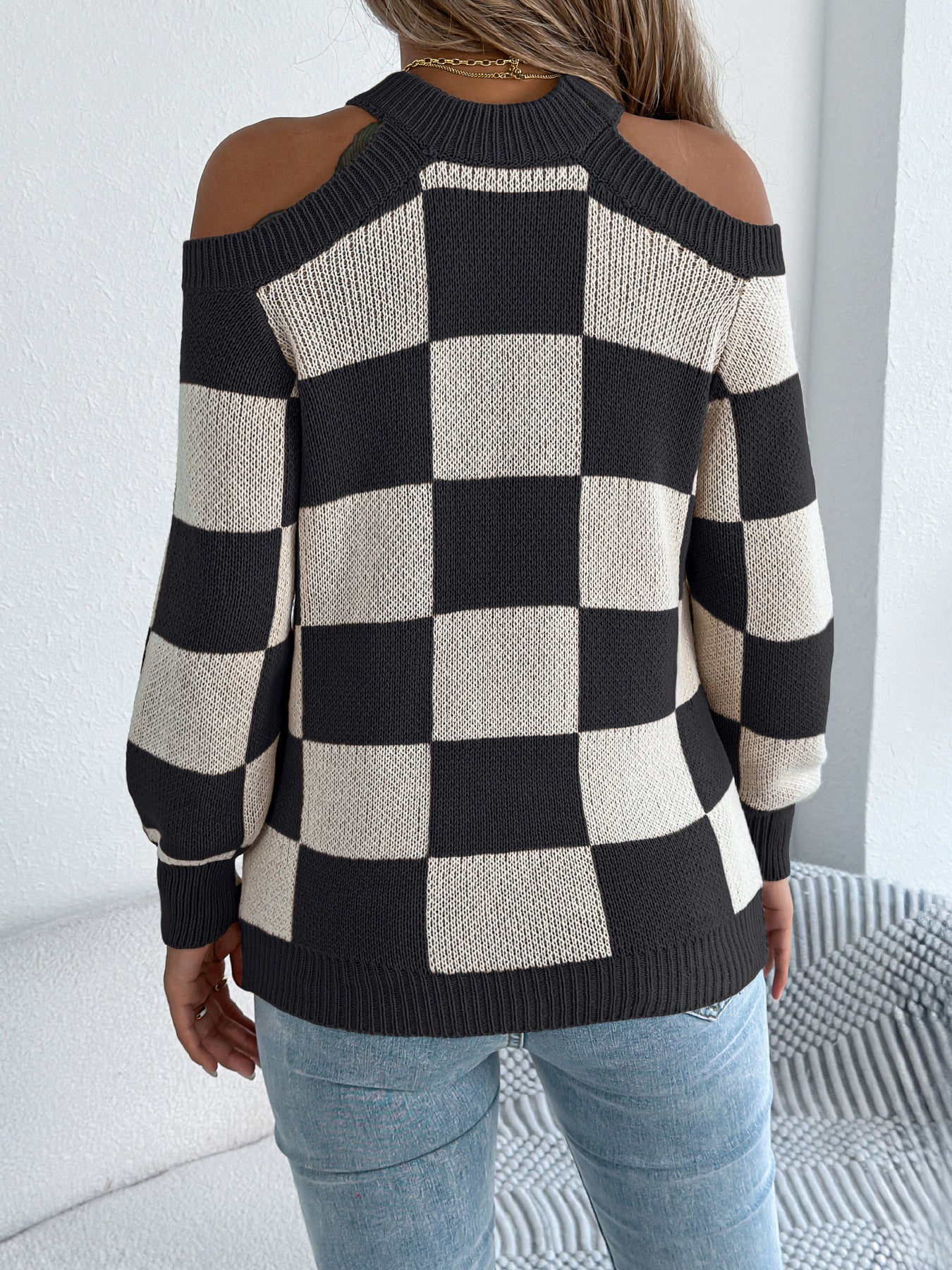 Dame off-shoulder farveblokstrikket trøje med lanterneærmer