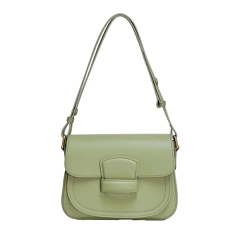 Udsøgt Skuldertaske/Crossbody-taske i ægte læder af høj kvalitet med klaplukning