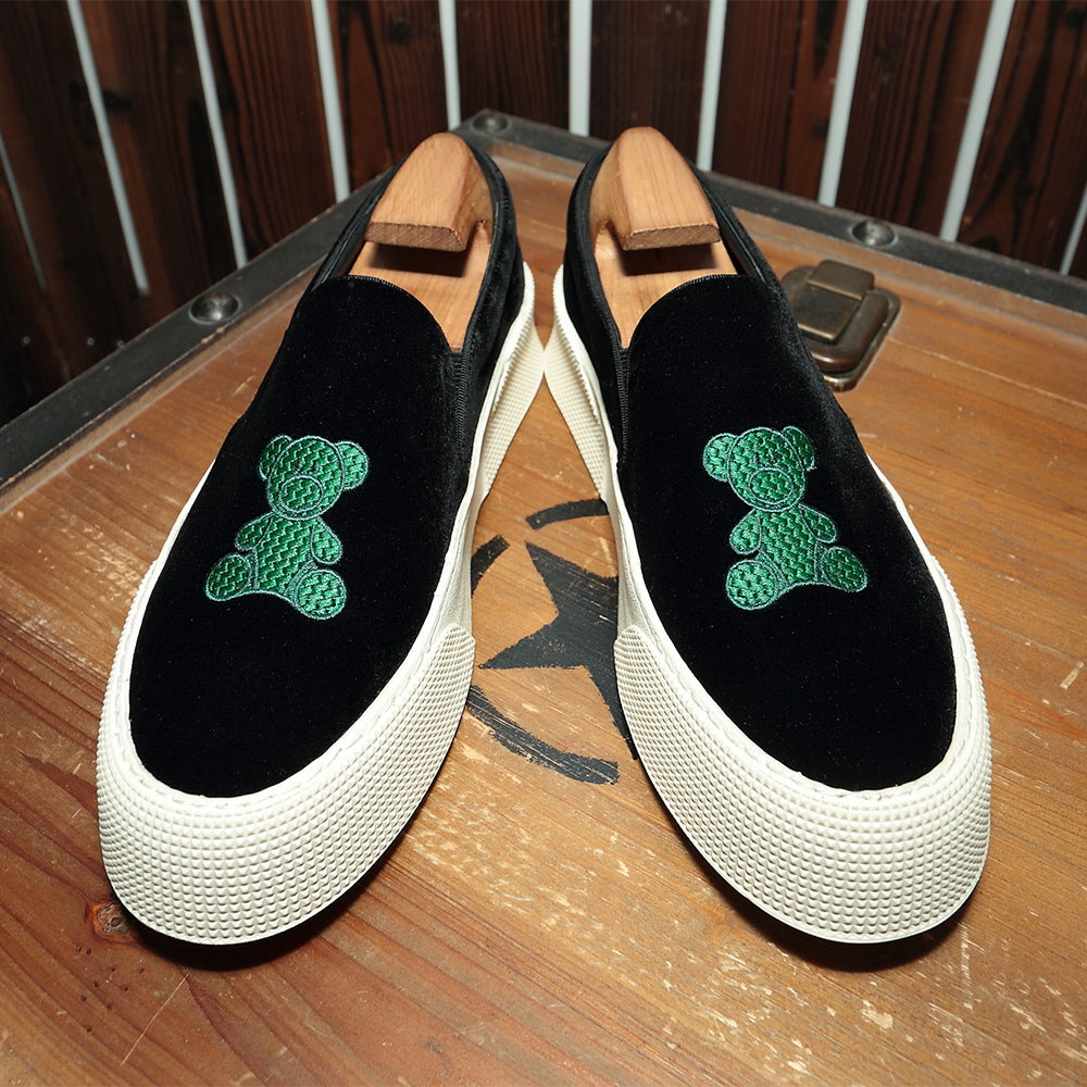Men's Fashion Bear Pattern Embroidered Sneakers