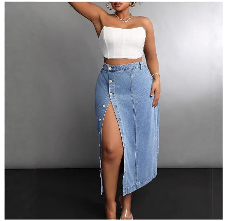 Womens Stylish Plus-Size Denim Skirt With Button Front
