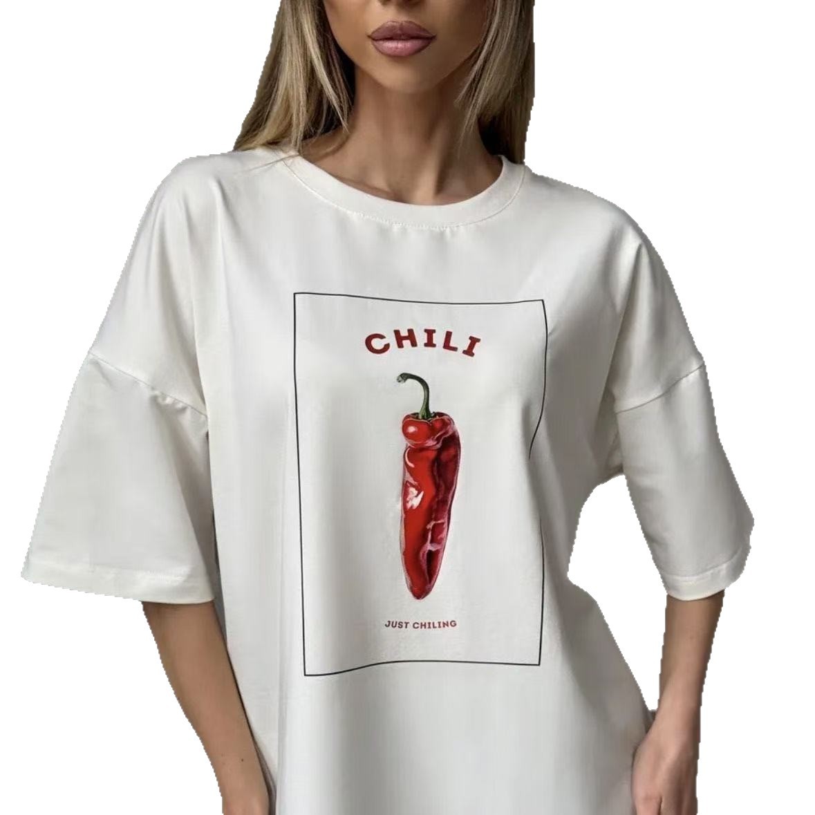 Minimalistisk, smart og cool top med chili-print, der er nem at style