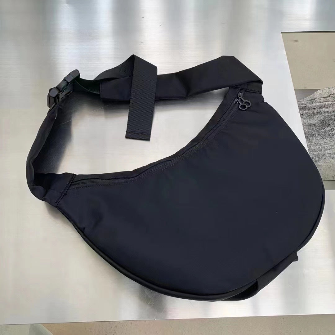 Brede skulderremme, cross-body-dumplings