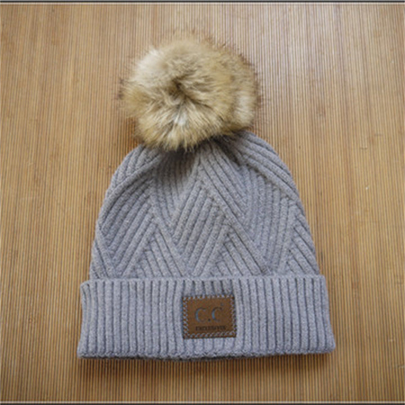 Women's Flanging Wool Ball Pile Woolen Hat