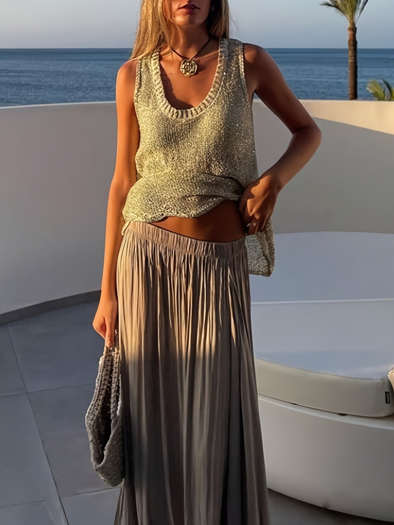 Versatile Loose-fit Sleeveless Sexy V-neck Top For Women