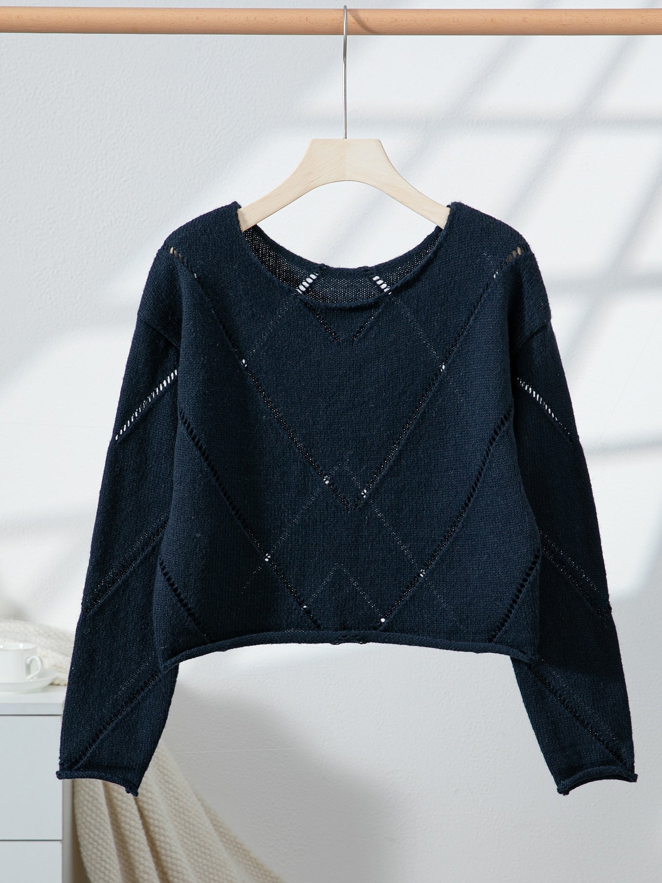 Hollow Loose Round-neck Long-sleeved Pullover