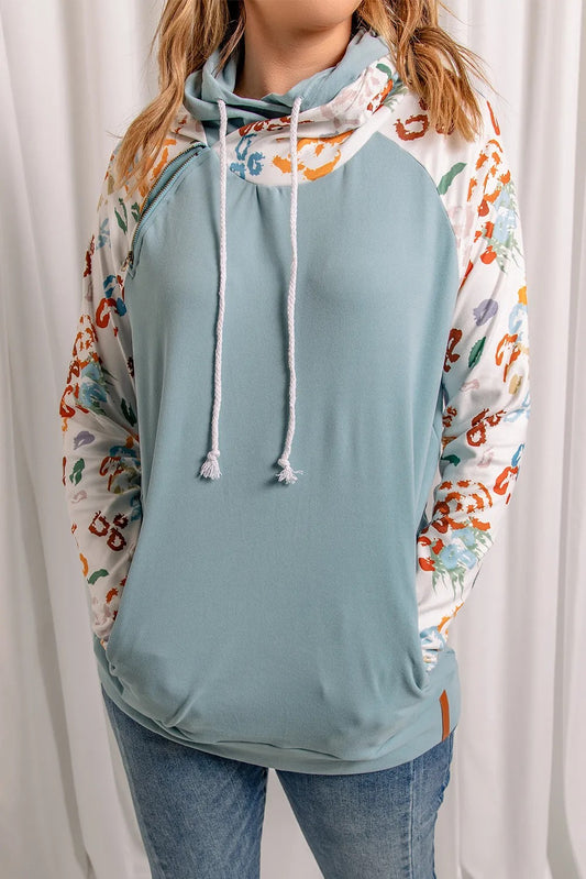 Hættetrøje med leopardprint, ærmer og patchwork og lomme