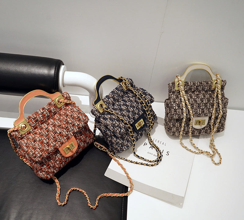 Checkerboard Plush Diagonal Chain Bag Girl